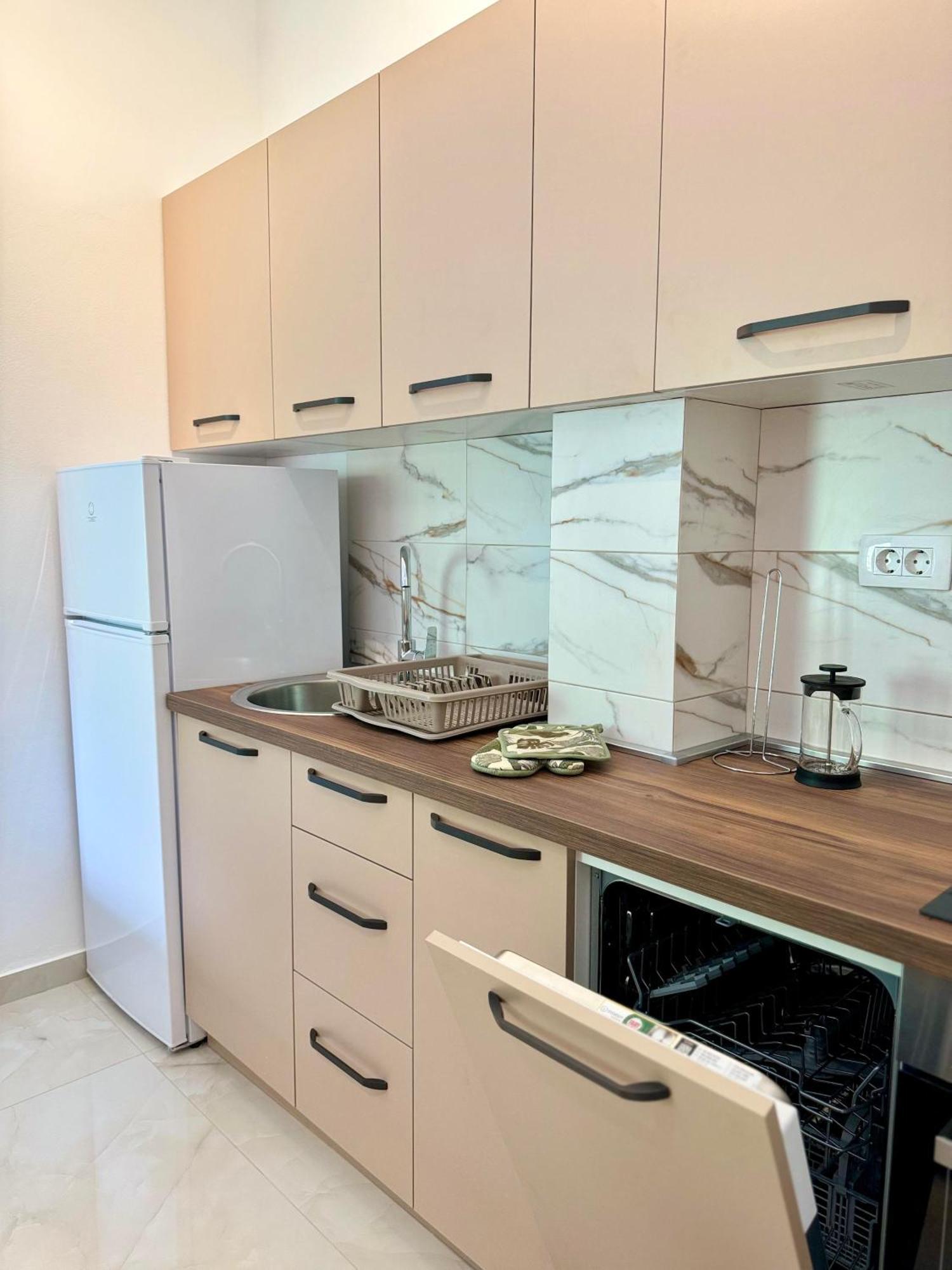 Harmony Garden Apartments 科托尔 外观 照片